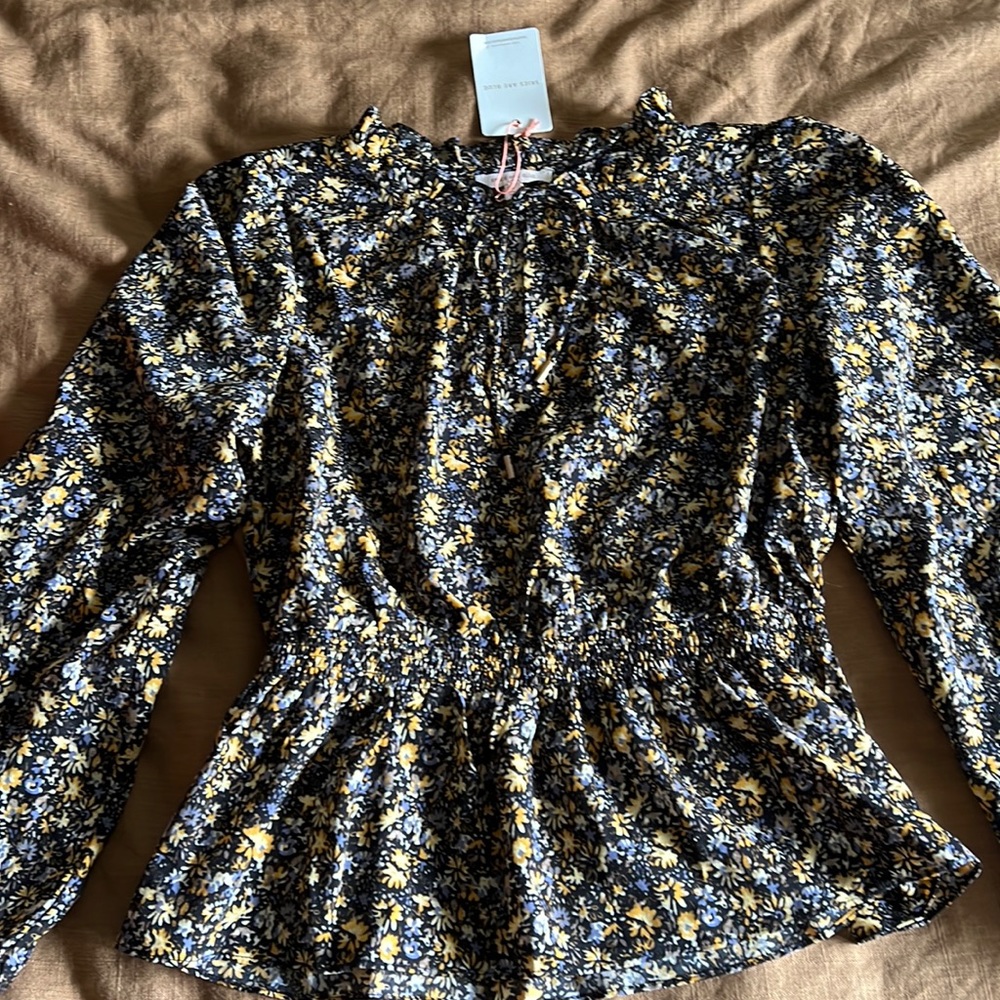 Floral top